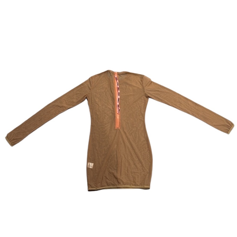Prix Tan Coverup